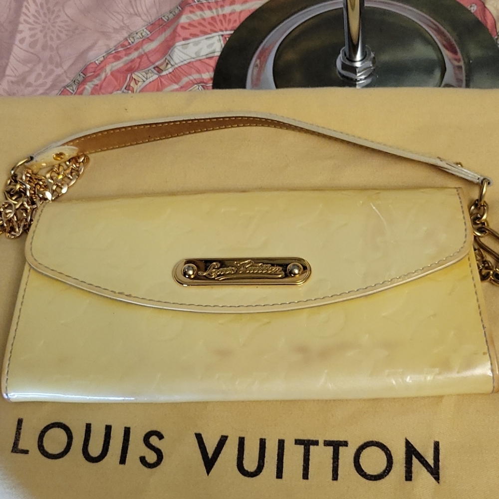 Louis Vuitton Yellow Vernis pochette